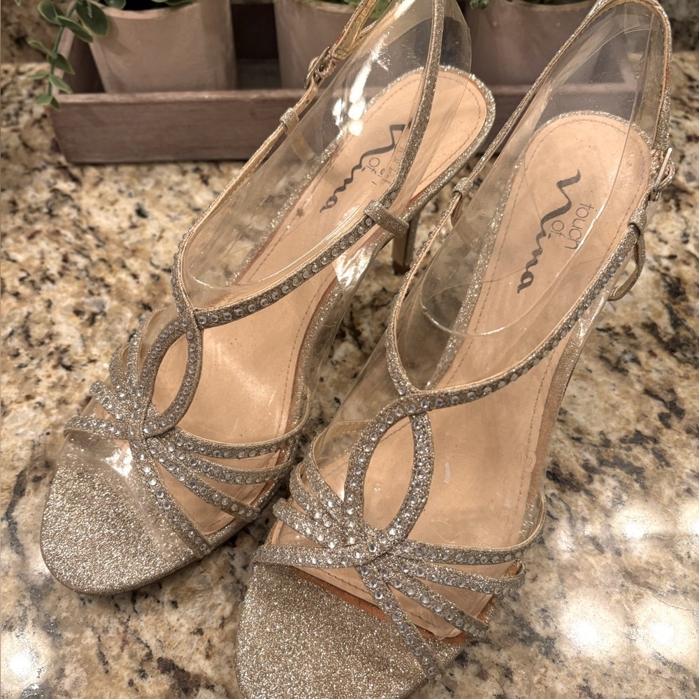 Touch of Nina Women's Glitter heels - champagne